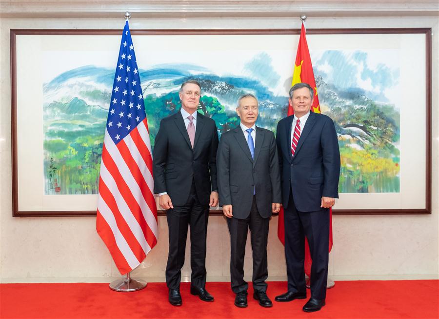 Vice-premiê chinês reúne-se com senadores norte-americanos